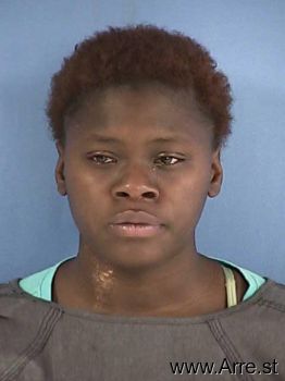 Shanice Zhane-sky Lewis Mugshot