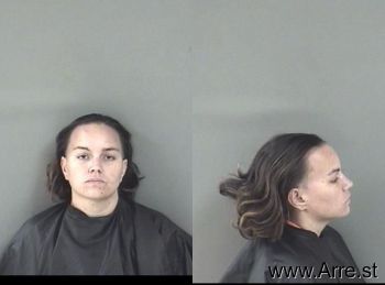 Shannon Nicole Daniels Mugshot