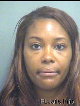 Shanovia S Davis Mugshot