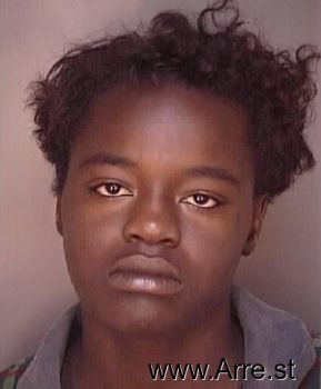 Shauntae Laranda Simmons Mugshot