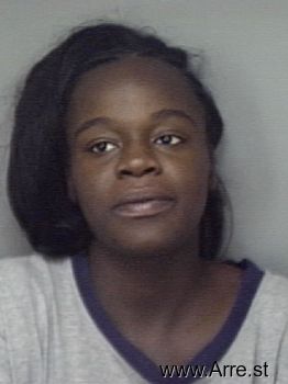 Shauntae Loranda Simmons Mugshot