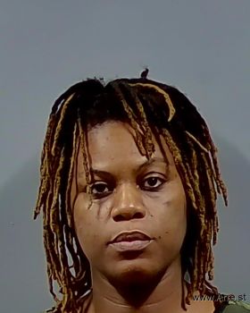 Shawndale Monique Robinson Mugshot