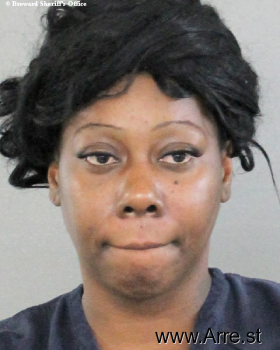 Shawndreka Monique Green Mugshot