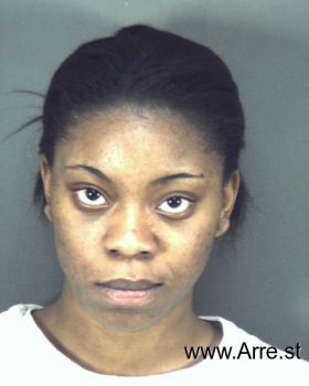 Sheena Quintetia Fenderson Mugshot