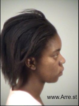 Sheena Quintetia Fenderson Mugshot