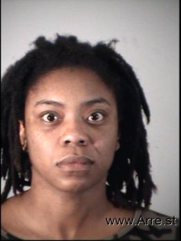 Sheena Quintetia Fenderson Mugshot