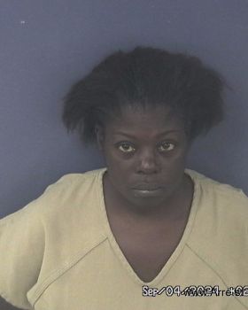 Shontae  Burke Mugshot