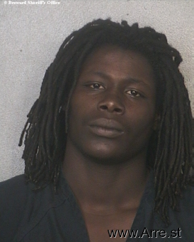 Travis Deon Brown Mugshot