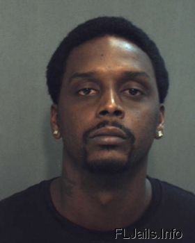 Travis Levon Hall Mugshot