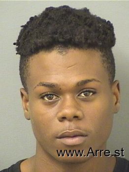 Trevonte  Edwards Mugshot