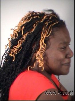 Tanisha Kendall Moore Mugshot