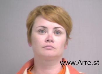 Tara A Thompson Mugshot