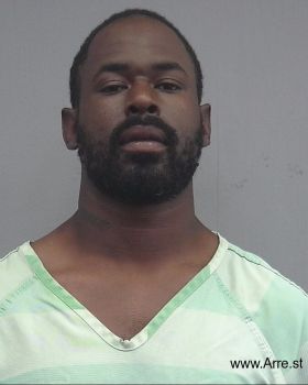 Tavares Mosesray Woods Mugshot