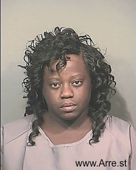 Tenisha Denise Foster Mugshot