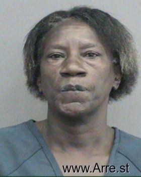 Teretha  Brown Mugshot