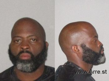 Travis Denard Brooks Mugshot