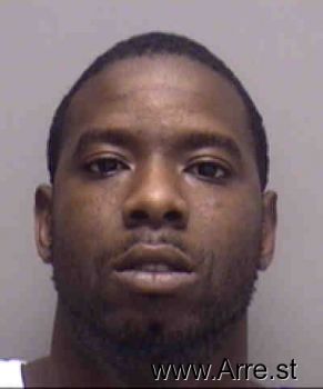 Travis Devon Dennis Mugshot