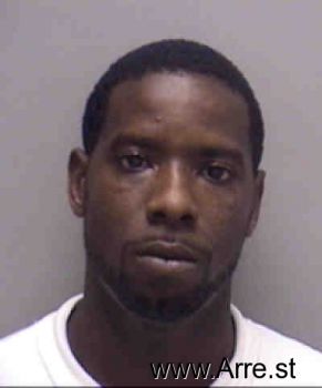 Travis Devon Dennis Mugshot