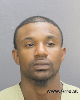 Travis Demetrius Holloway Mugshot