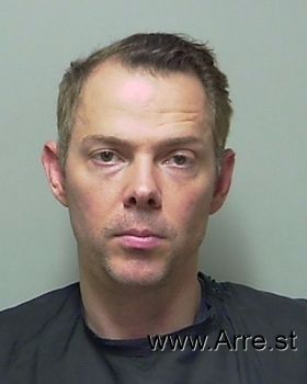 Travis Eric Russell Mugshot