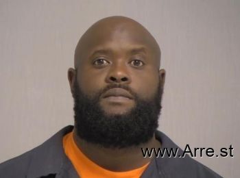 Travis Denard Young Mugshot