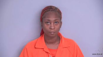 Tyciala Kinnie Brown Mugshot