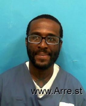 Tyree N Roberts Mugshot