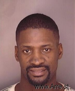 Tyrone  Lewis Mugshot