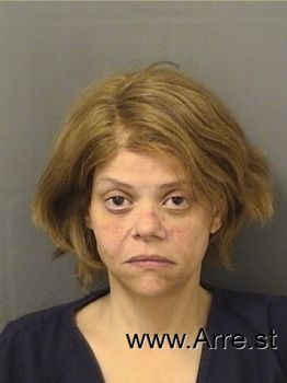 Viviane Nobre Mendoza Mugshot