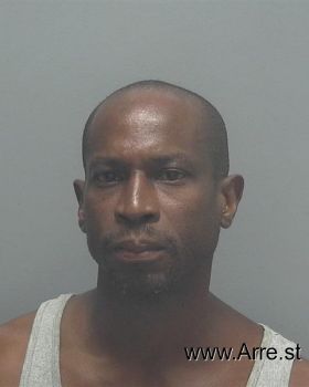 Victor Levon Roberts Mugshot