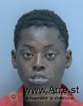 Waynesha Dewaya Jambreka Roberts Mugshot