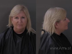 Carolyn Kleinpeter Arrest