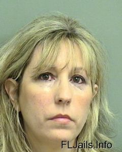 Maureen Crum Arrest Mugshot