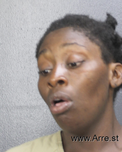 Virginia Davis Arrest Mugshot