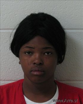 Aladrienne  Mccall Mugshot