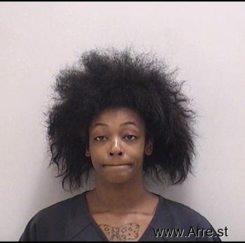 Alexis Tryniece Robinson Mugshot