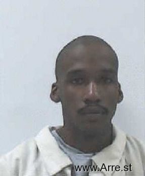 Carlos Dion Roberts Mugshot