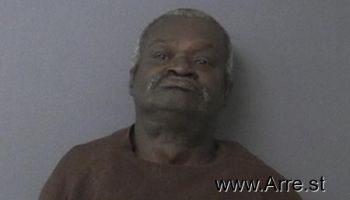 Dennis Ray Hills Mugshot