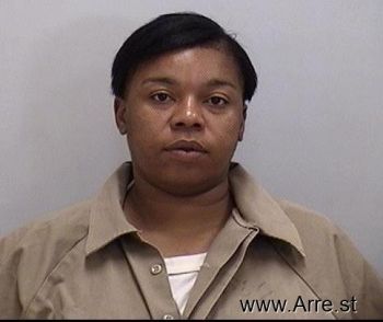 Desiree Shantee Moore Mugshot