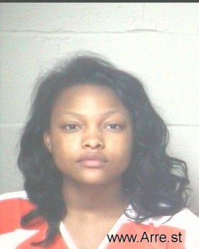 Kimcherian Shinice Brown Mugshot