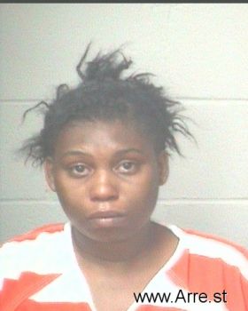 Laquisha Renee Smith Mugshot