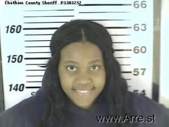 Precious Sharday- Wright Mugshot