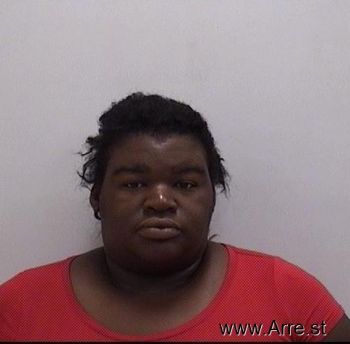 Shanekqua Lashae Adams Mugshot