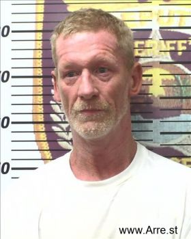 Timothy  Lowe Mugshot