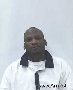 Travis Deron Oakley Mugshot