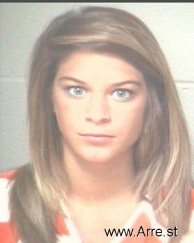 Victoria Nicole Harvey Mugshot