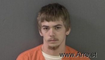 Wade Oneil Hall Mugshot