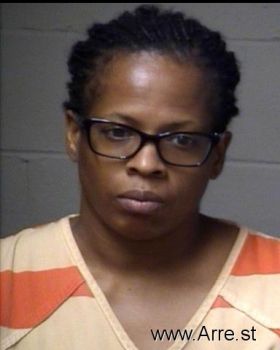 Yolanda  Davis Mugshot