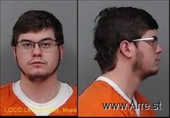 Austin Lee Taylor Mugshot