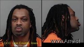 Carlos Lamon Moore Mugshot